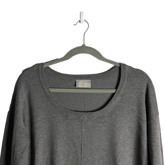 Cyrus Women's Gray Soft Knit Long Sleeve Top - Picture 2 of 6
